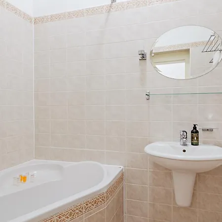 Apartment U Cerneho Medveda- At The Black Bear *