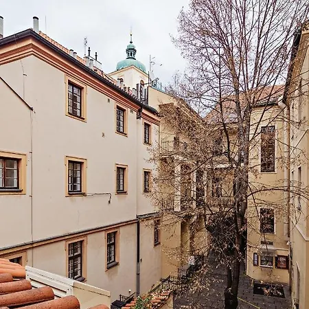 U Cerneho Medveda- At The Black Bear Lejlighed Prag