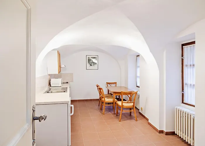 U Cerneho Medveda- At The Black Bear Apartman *